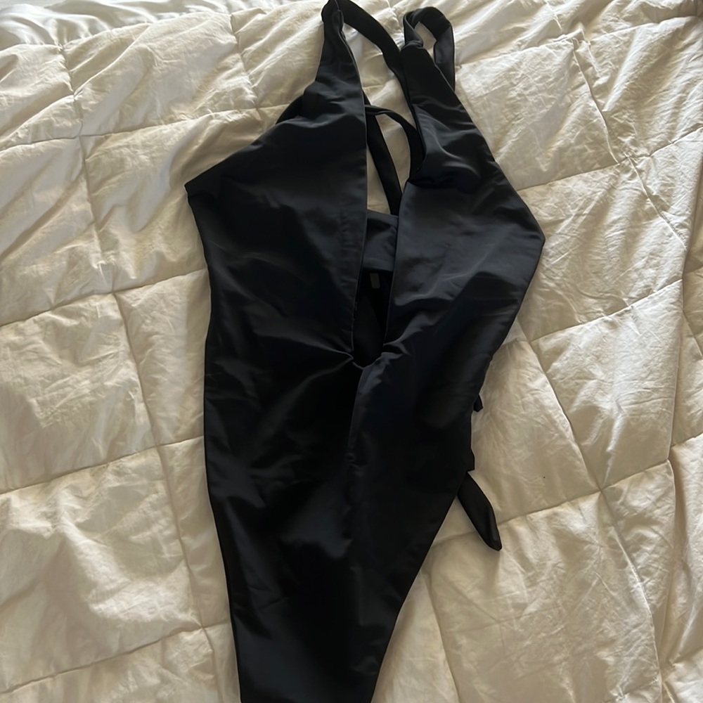 Fashion Nova ‘Marbella Swimsuit’
